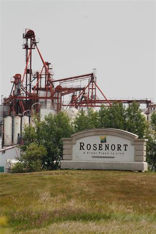 24 Ash Bay, Rosenort, MB