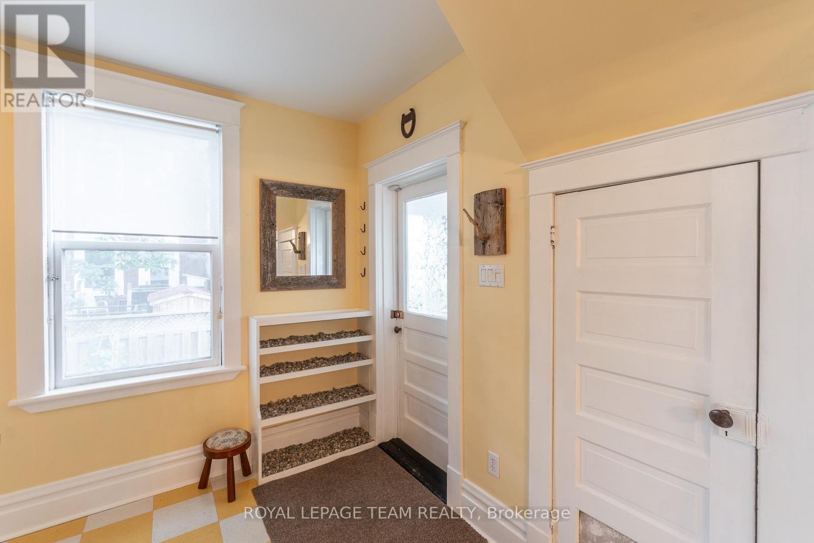 56 Bertrand Street, Ottawa, ON - Indoor Photo Showing Other Room