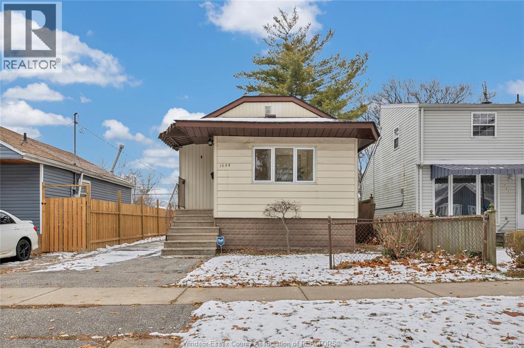 1644 Ford Boulevard, Windsor, ON - Outdoor