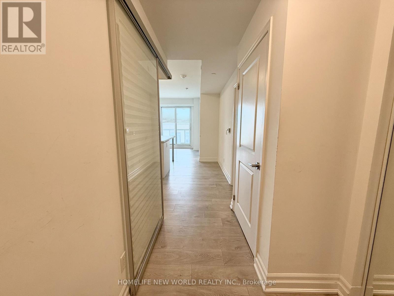 803B - 8 Rouge Valley Drive W, Markham, ON - Indoor Photo Showing Other Room