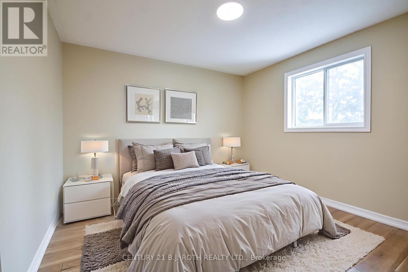 Virtually staged 2nd bedroom. - 194 Sundew Drive, Barrie, ON - Indoor Photo Showing Bedroom