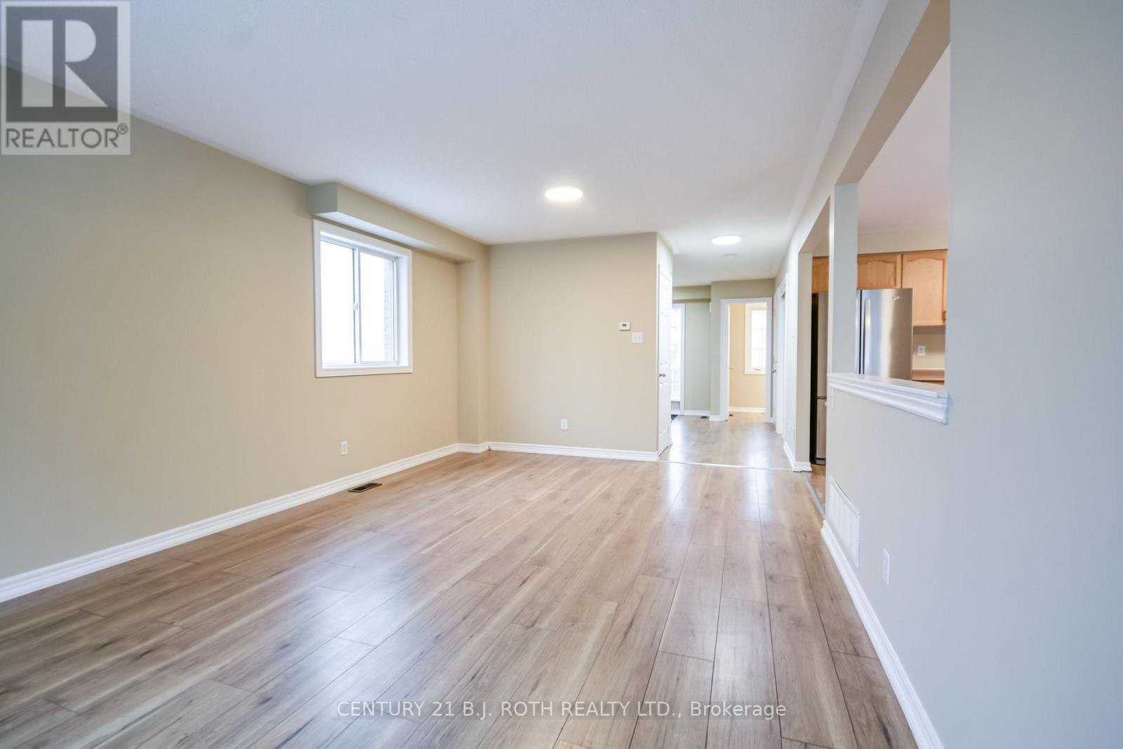 Open concept, bright living room. - 194 Sundew Drive, Barrie, ON - Indoor Photo Showing Other Room