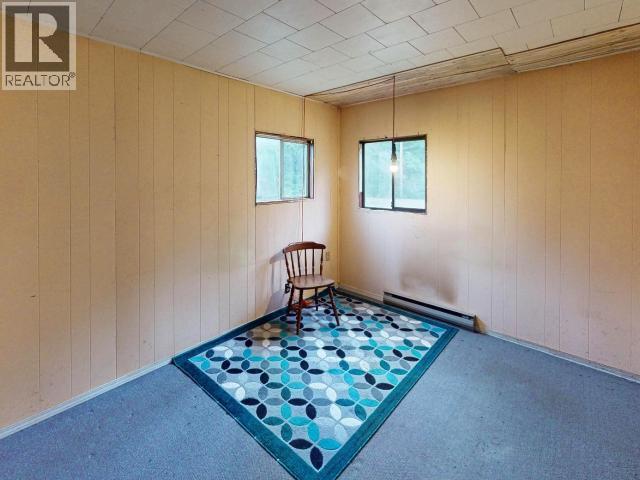 5162 Sellentin Street, Texada Island, BC - Indoor Photo Showing Other Room