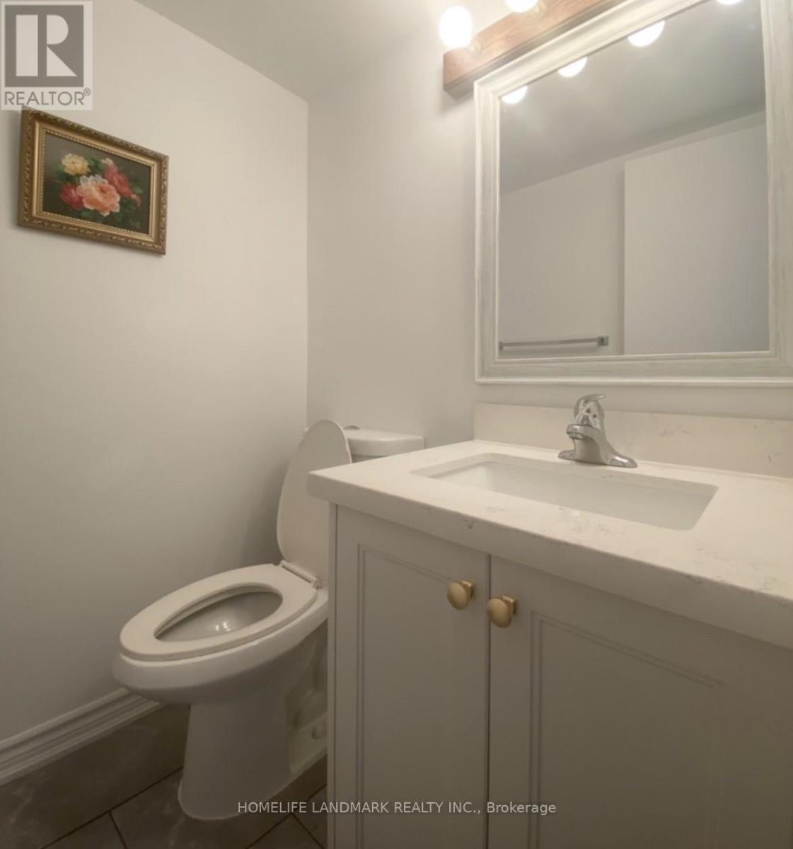 2413 - 633 Bay Street, Toronto, ON - Indoor Photo Showing Bathroom