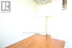 523 - 637 Lake Shore Boulevard W, Toronto, ON - Indoor Photo Showing Other Room