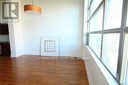 523 - 637 Lake Shore Boulevard W, Toronto, ON - Indoor Photo Showing Other Room