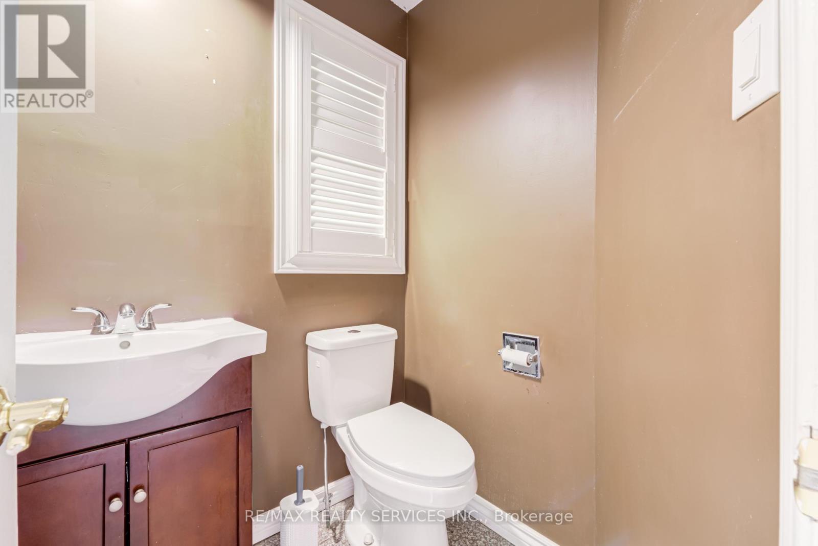 Upper - 4469 Gullfoot Circle, Mississauga, ON - Indoor Photo Showing Bathroom