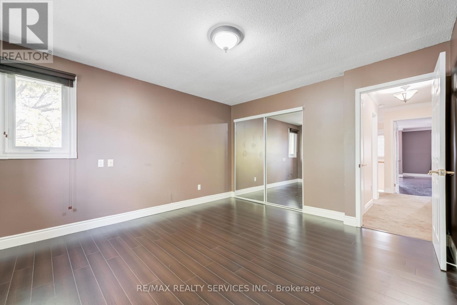 Upper - 4469 Gullfoot Circle, Mississauga, ON - Indoor Photo Showing Other Room