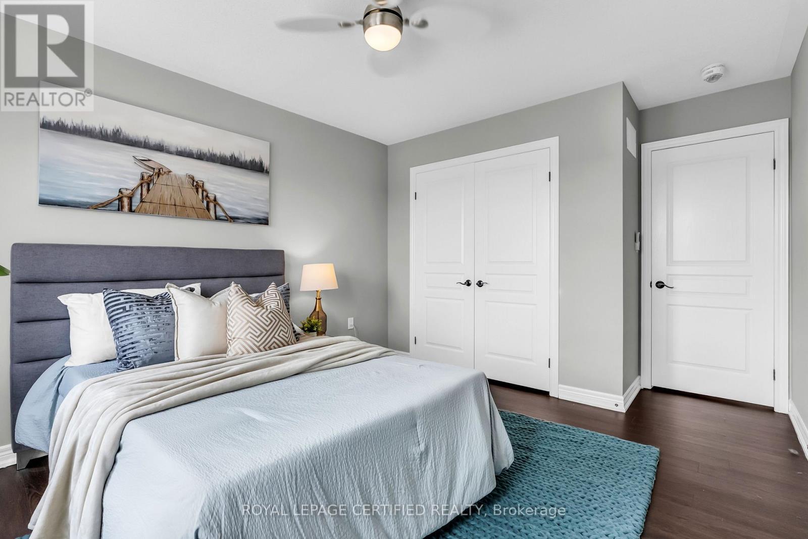 89 Bloom Crescent, Hamilton, ON - Indoor Photo Showing Bedroom