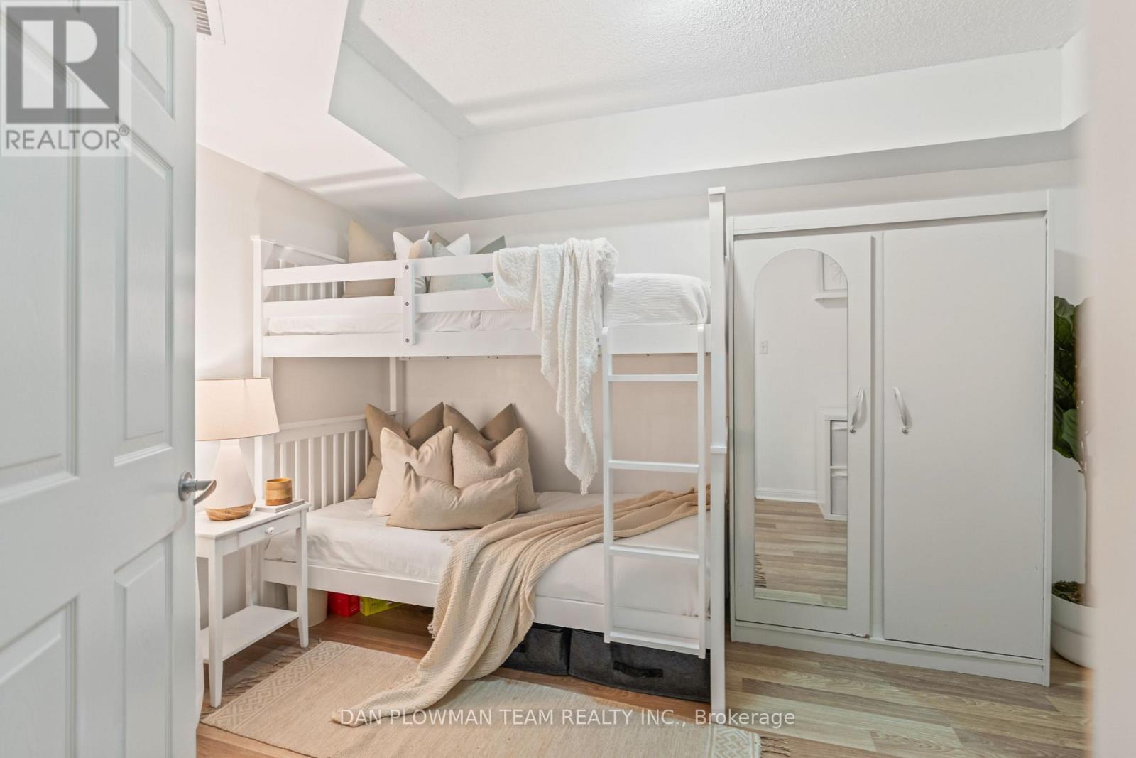 224 - 5235 Finch Avenue E, Toronto, ON - Indoor Photo Showing Bedroom