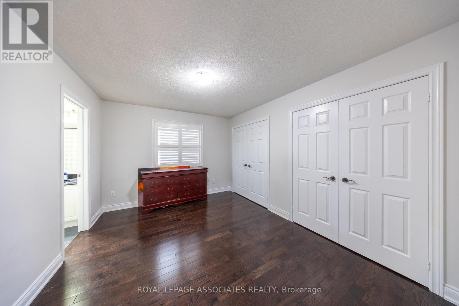 96 Maverick Crescent, Vaughan, ON - Indoor Photo Showing Other Room
