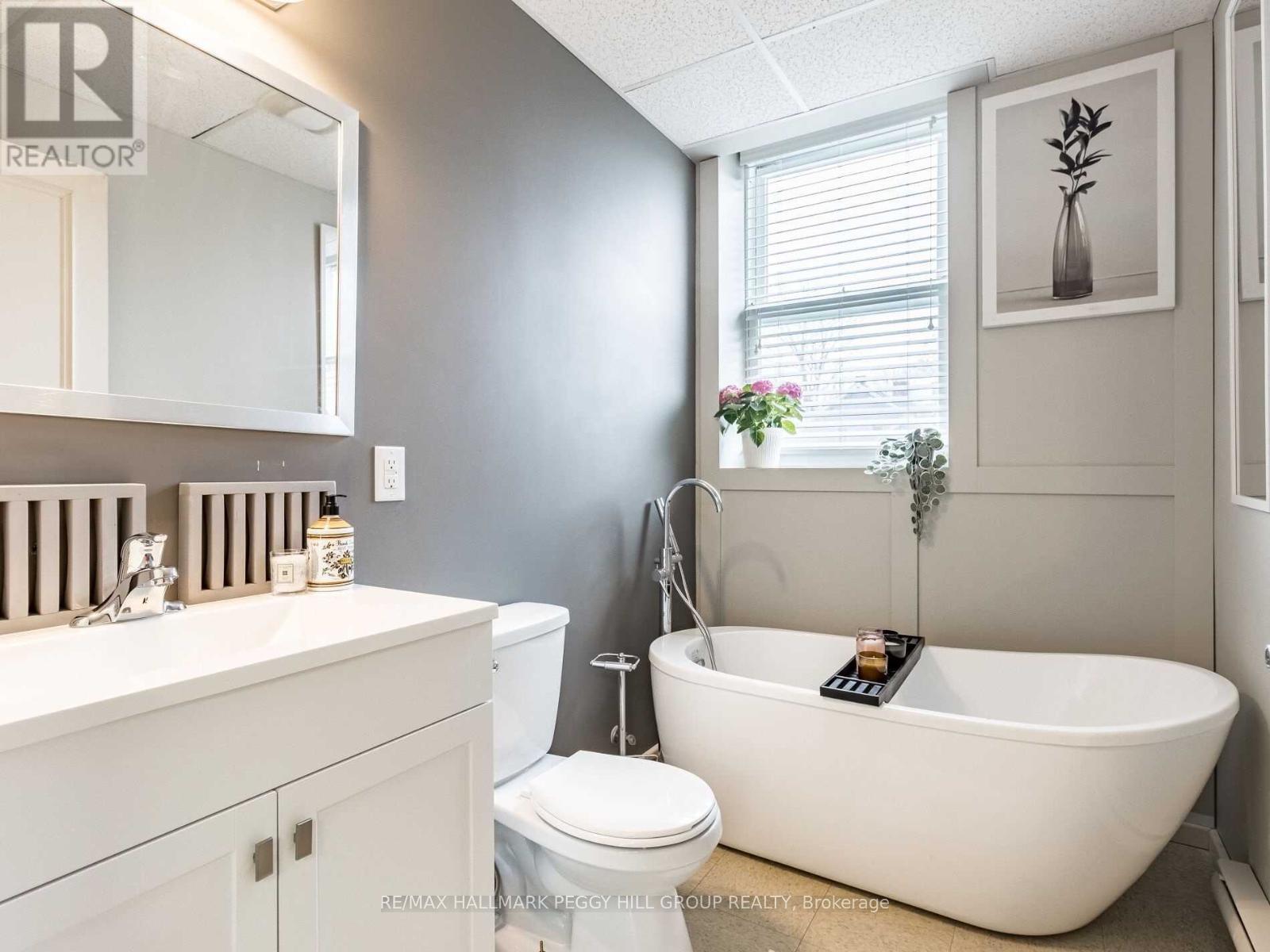 5273 County Road 9, Clearview, ON