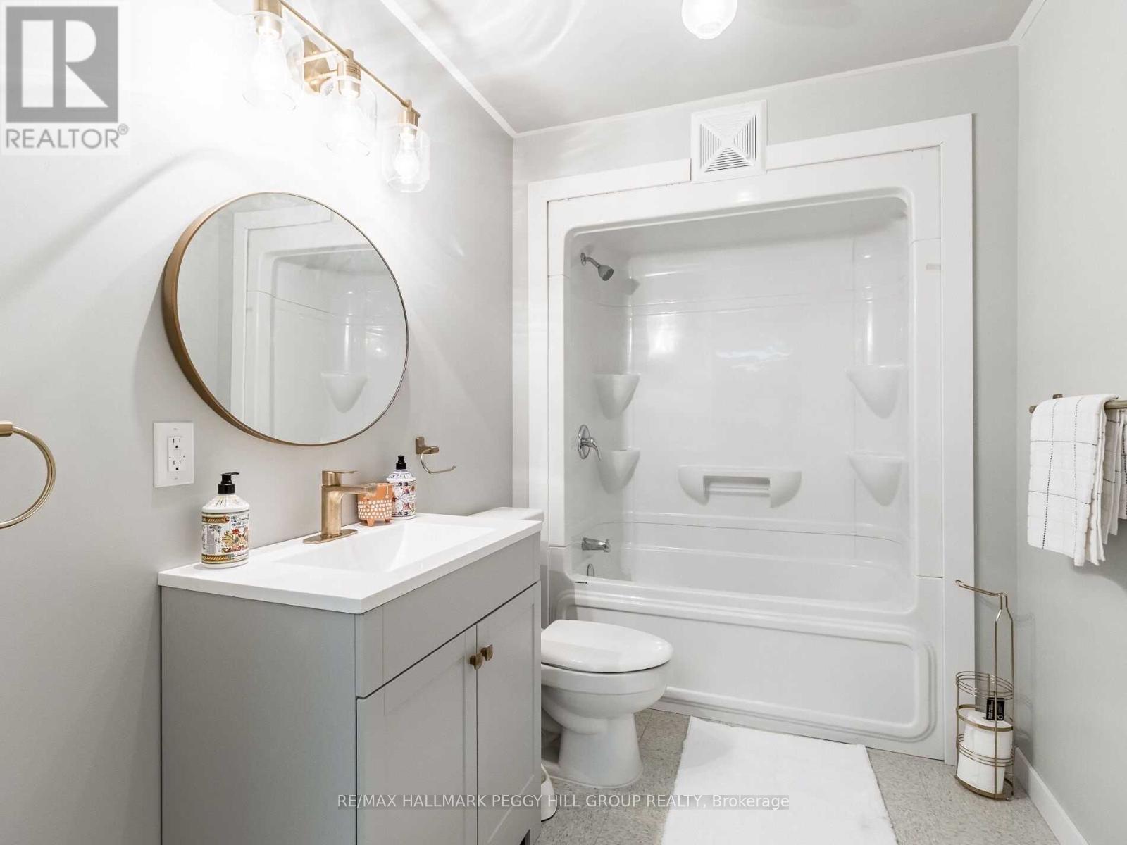 5273 County Road 9, Clearview, ON