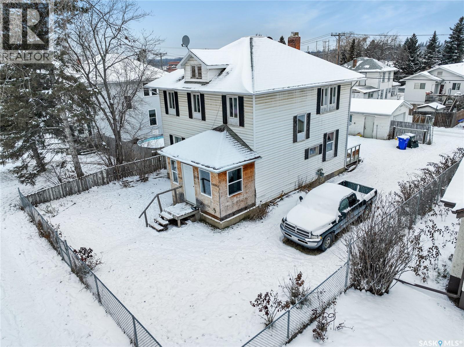 538 13Th Street W, Prince Albert, SK - Outdoor