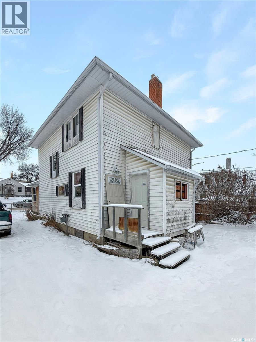 538 13Th Street W, Prince Albert, SK - Outdoor