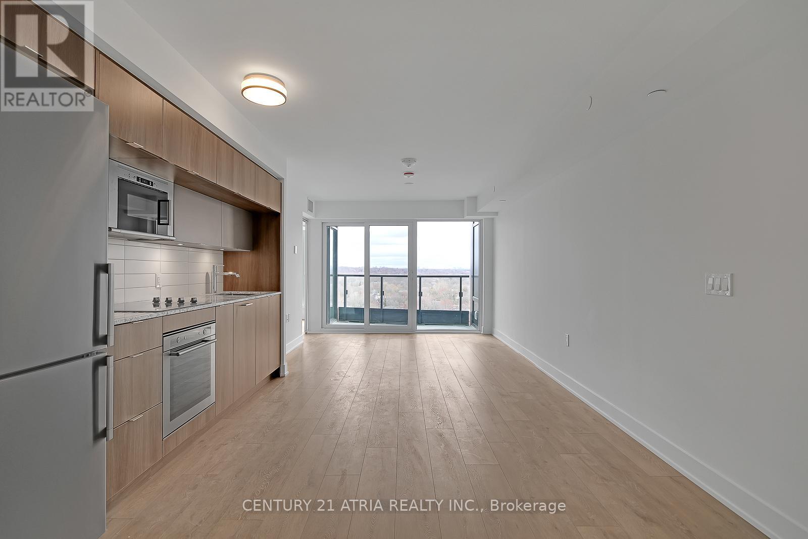 1711 - 575 Bloor Street E, Toronto, ON - Indoor Photo Showing Kitchen