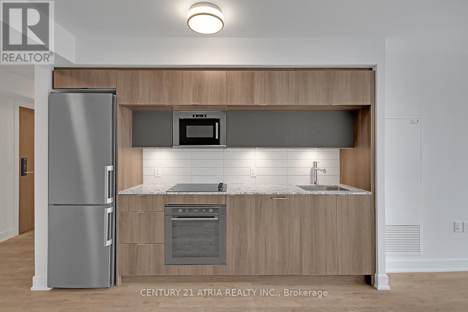 1711 - 575 Bloor Street E, Toronto, ON - Indoor Photo Showing Kitchen