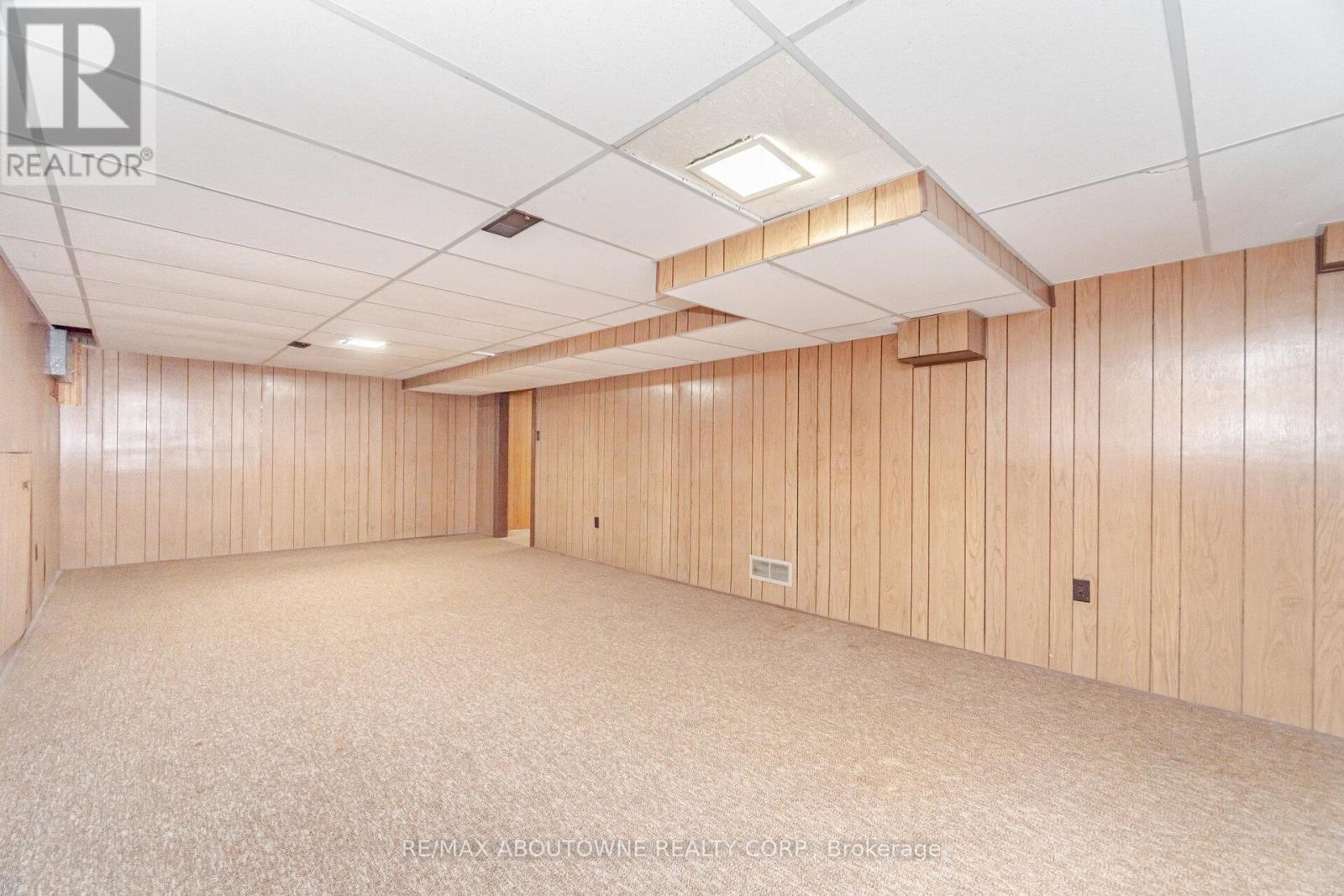 171 Sherwood Rise, Hamilton, ON - Indoor Photo Showing Basement
