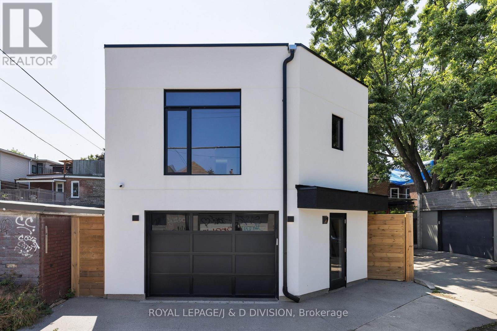 Coach House Garage - A - 189 Concord Avenue, Toronto, ON - Outdoor With Exterior