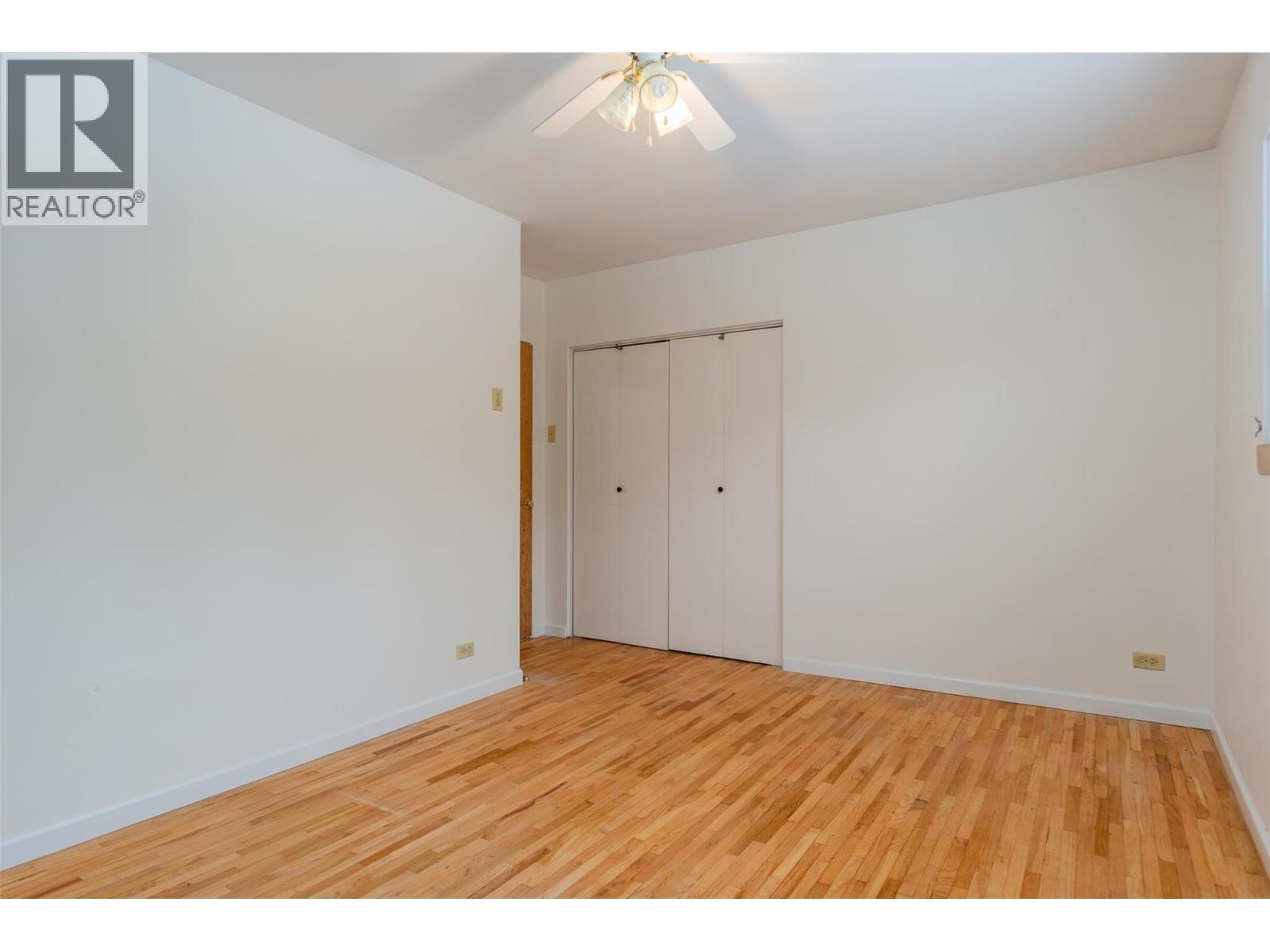 690 Schofield Highway, Warfield, BC - Indoor Photo Showing Other Room
