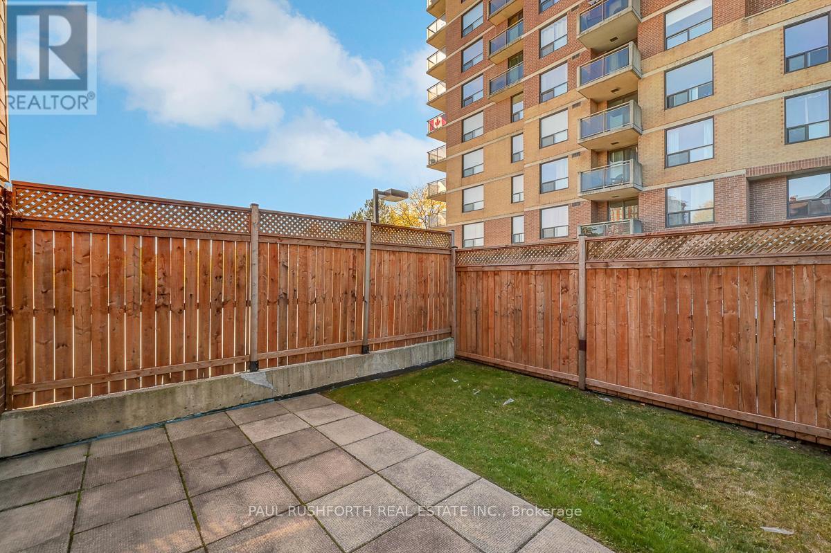 Backyard - 216 Forward Avenue, Ottawa, ON - Outdoor