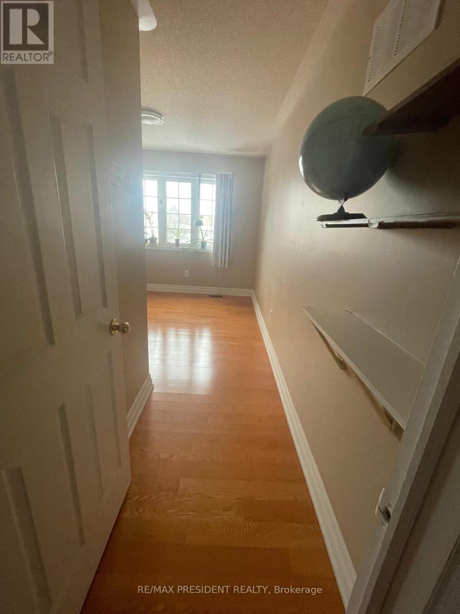 107 Rockgarden Trail, Brampton, ON - Indoor Photo Showing Other Room