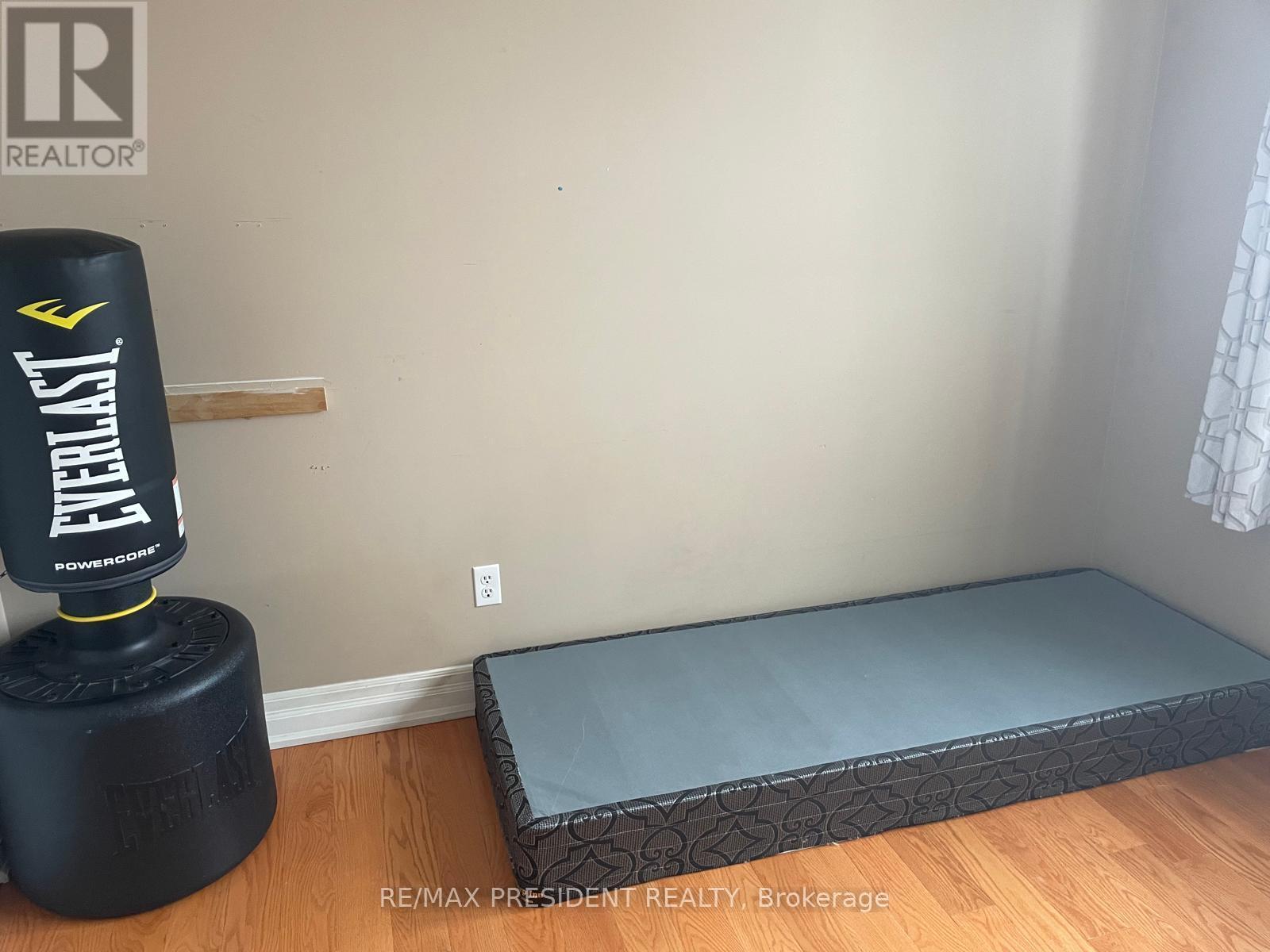 107 Rockgarden Trail, Brampton, ON - Indoor Photo Showing Other Room