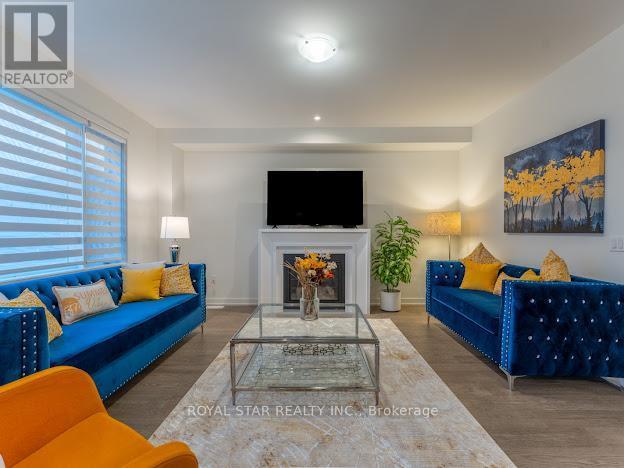 36 Shawbridge Court, Hamilton, ON - Indoor Photo Showing Living Room With Fireplace