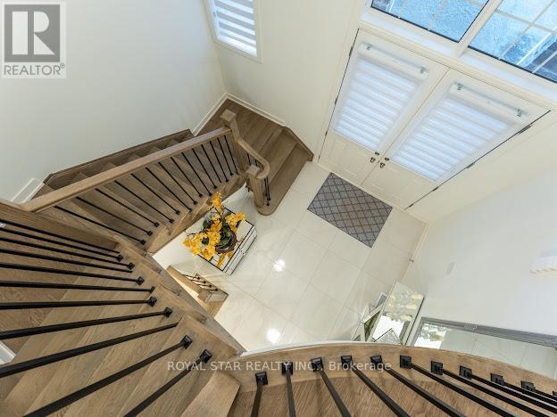 36 Shawbridge Court, Hamilton, ON - Indoor Photo Showing Other Room