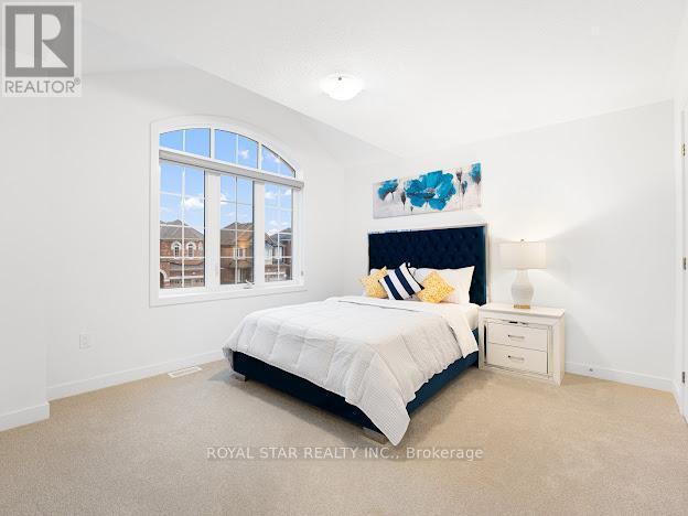 36 Shawbridge Court, Hamilton, ON - Indoor Photo Showing Bedroom