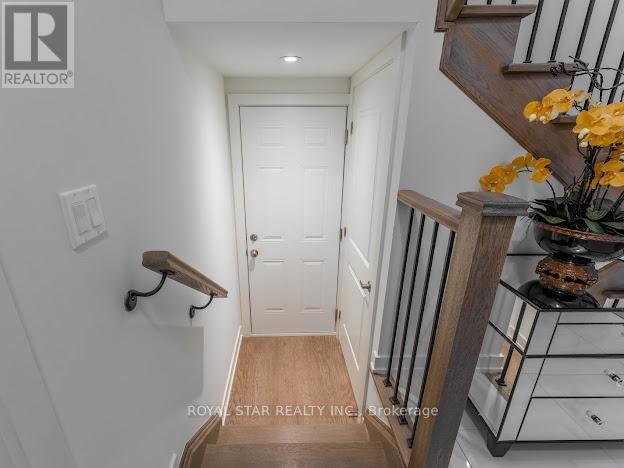 36 Shawbridge Court, Hamilton, ON - Indoor Photo Showing Other Room