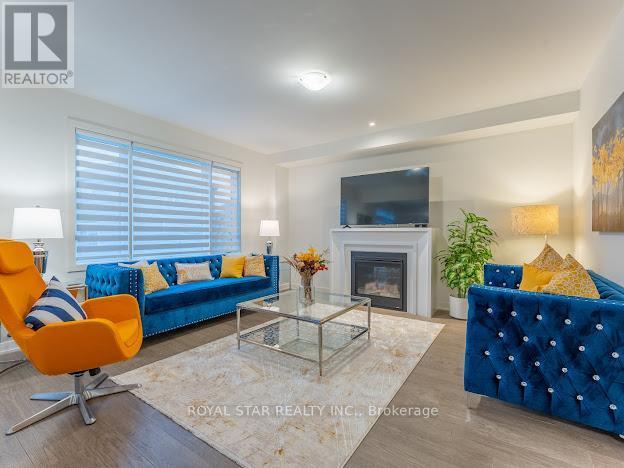 36 Shawbridge Court, Hamilton, ON - Indoor Photo Showing Living Room With Fireplace