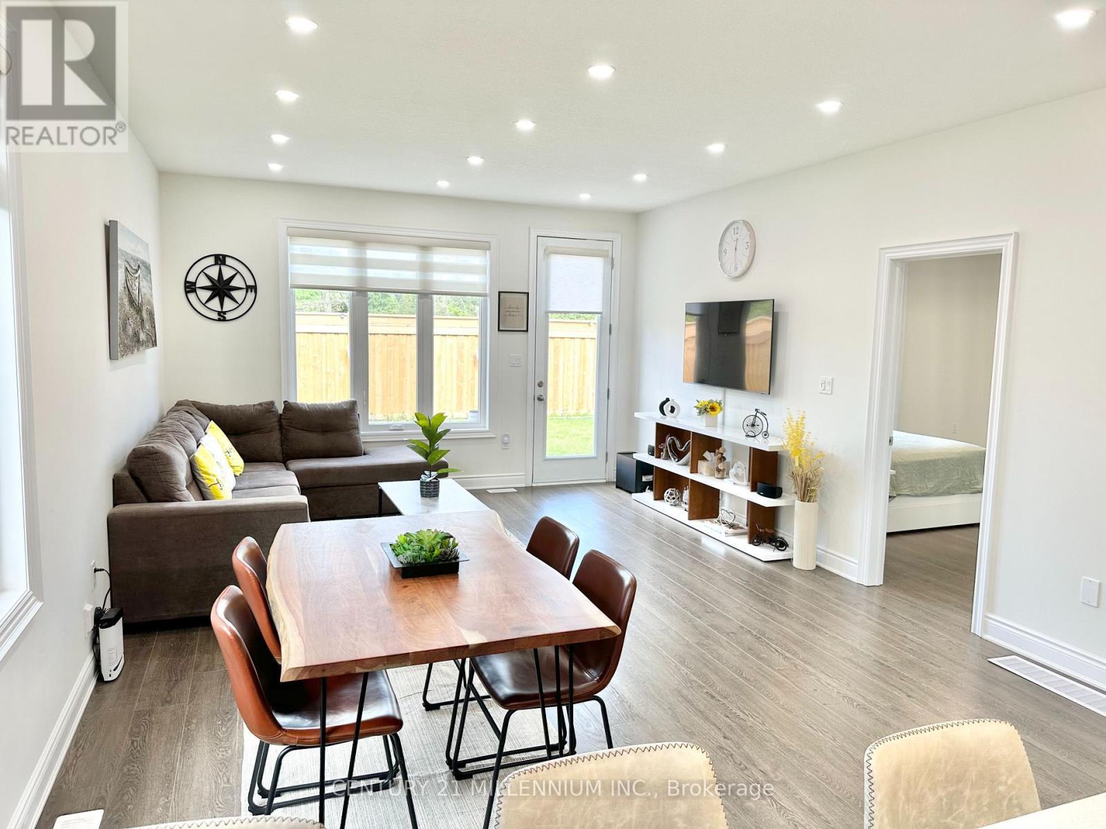 50 Seaton Crescent, Tillsonburg, ON - Indoor