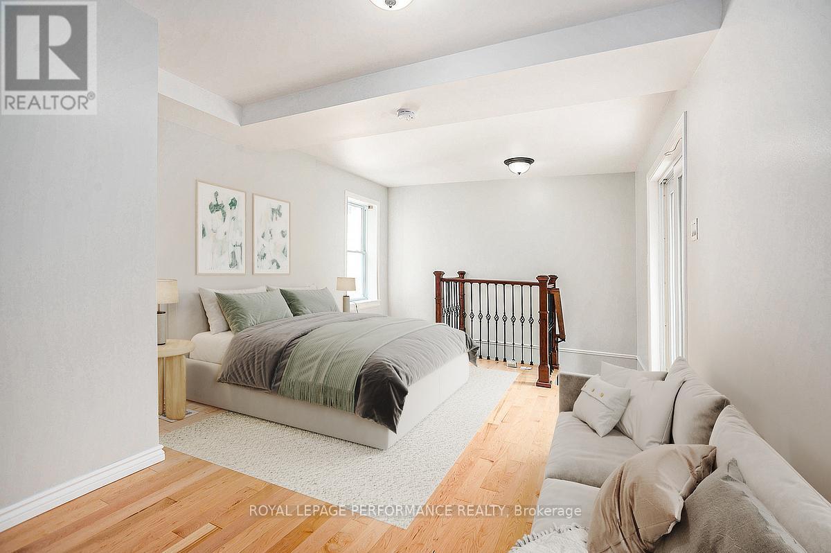 20 Perkins Street, Ottawa, ON - Indoor Photo Showing Bedroom