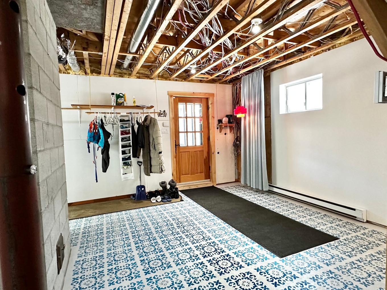 Family room - 2178 Ch. De La Gare, Val-Morin, QC - Indoor Photo Showing Other Room