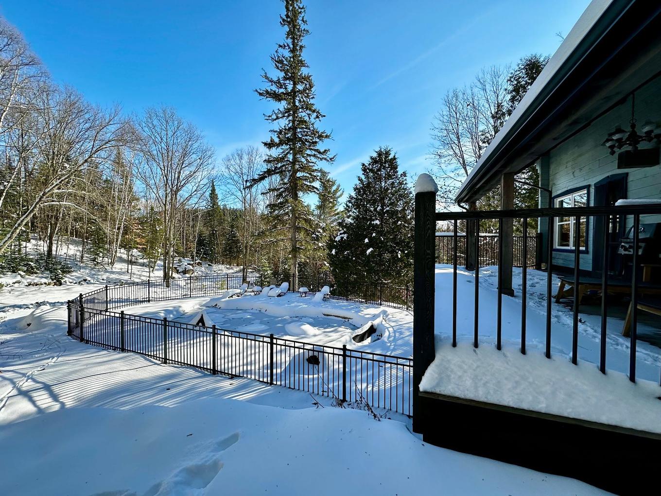 Pool - 2178 Ch. De La Gare, Val-Morin, QC - Outdoor