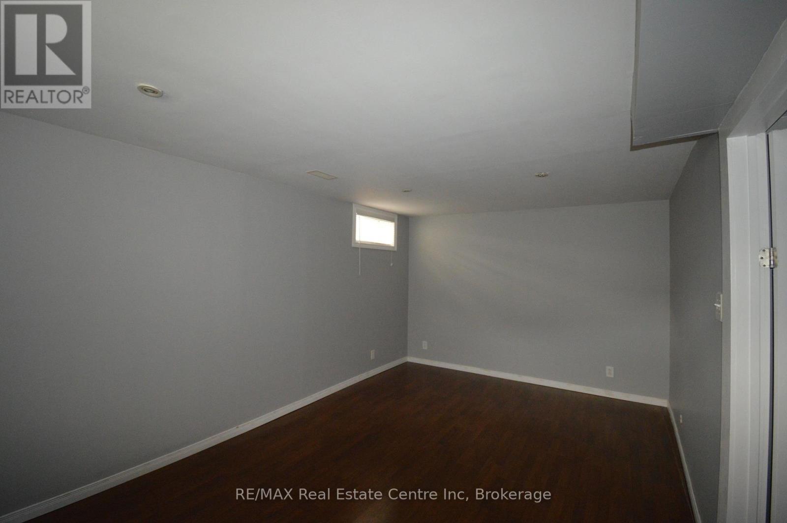 49 Edwards Street, Guelph (Grange Road), ON - Indoor Photo Showing Other Room