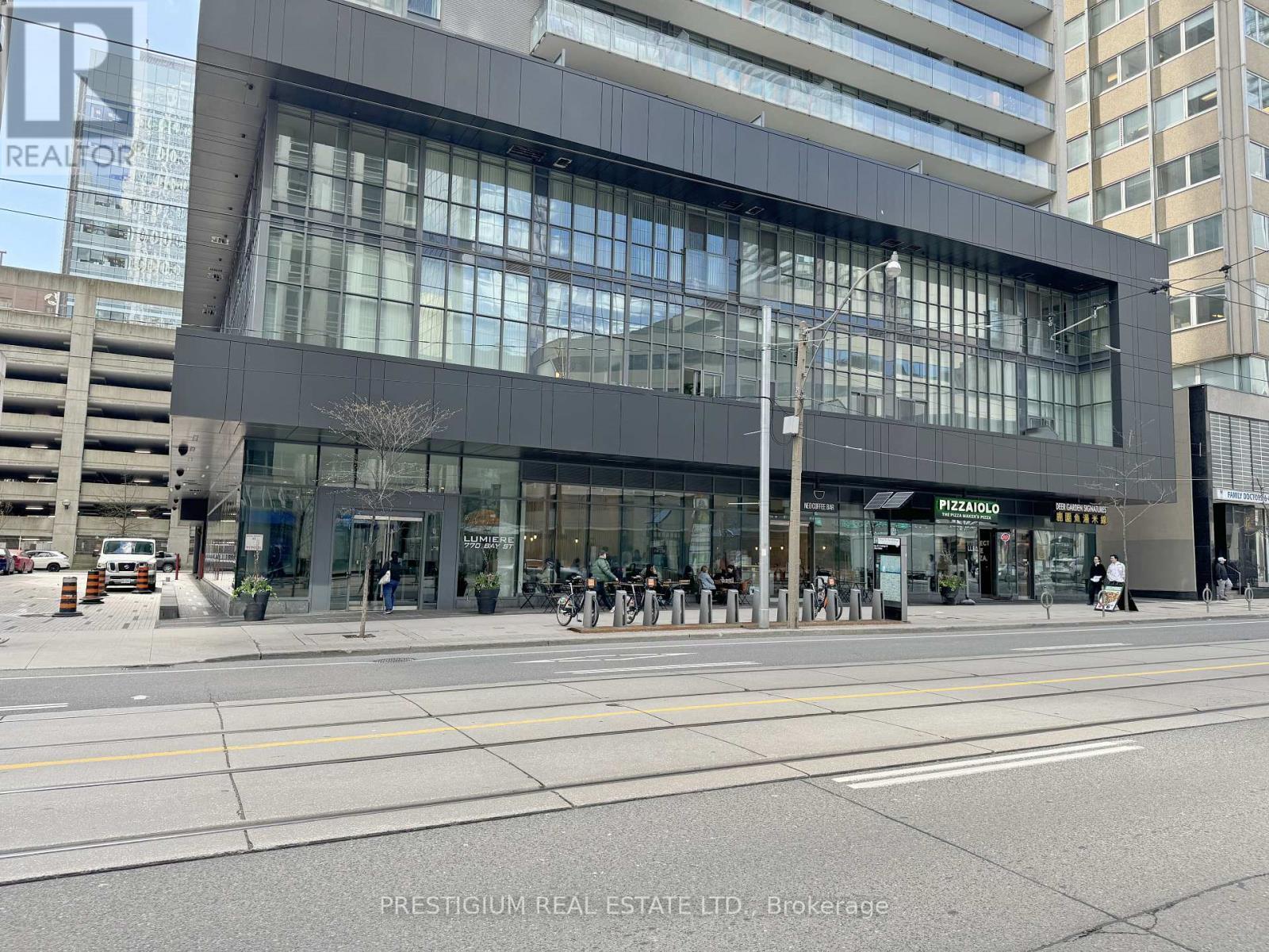 2703 - 770 Bay Street, Toronto, ON - Outdoor