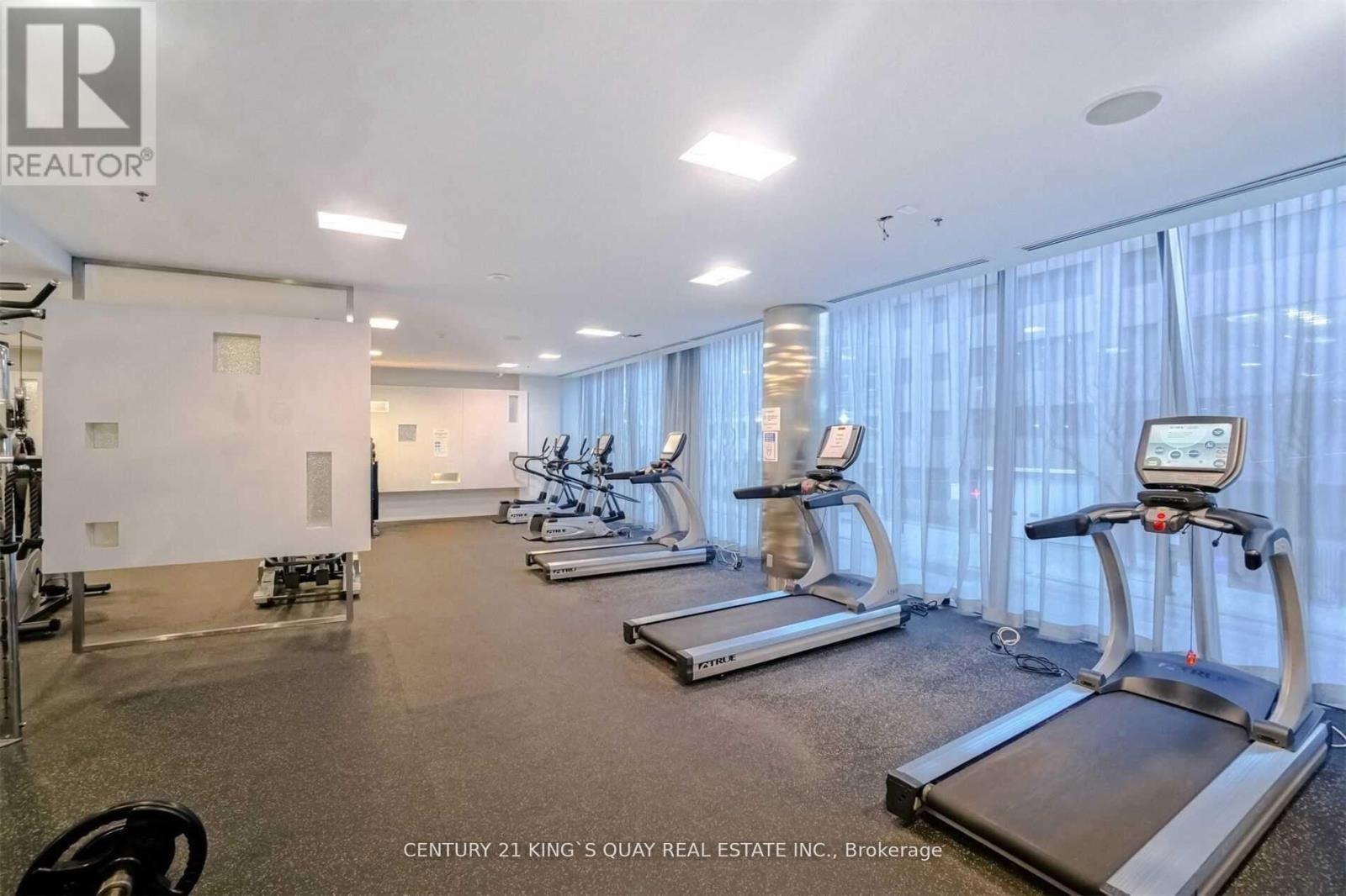 2710 - 28 Ted Rogers Way, Toronto, ON - Indoor Photo Showing Gym Room