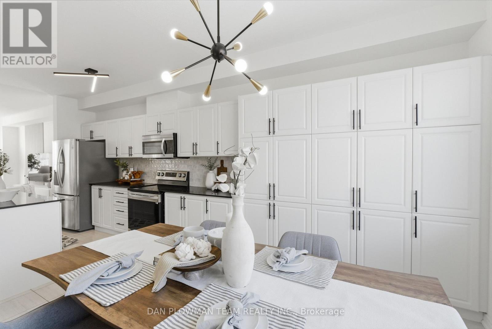 192 Honey Crisp Lane, Clarington, ON - Indoor Photo Showing Other Room