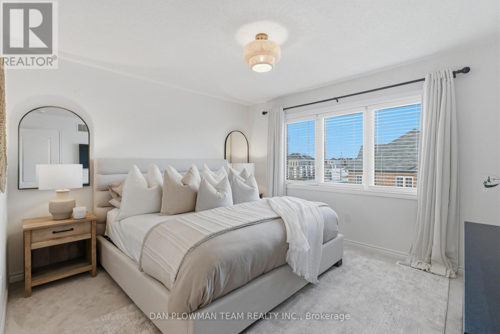 192 Honey Crisp Lane, Clarington, ON - Indoor Photo Showing Bedroom