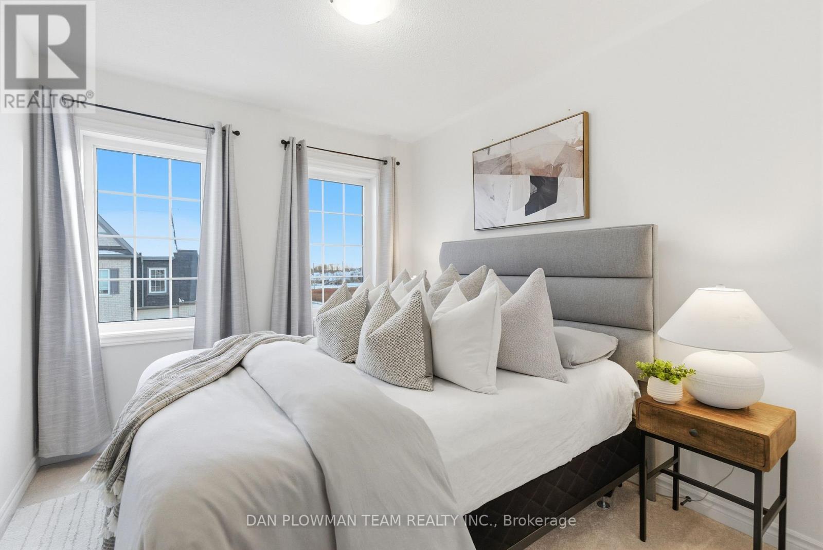 192 Honey Crisp Lane, Clarington, ON - Indoor Photo Showing Bedroom