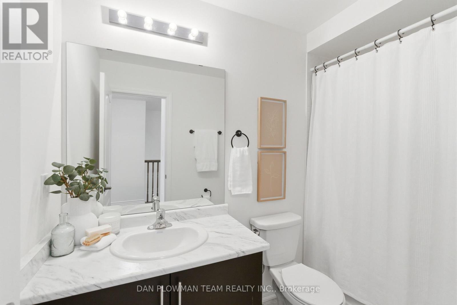 192 Honey Crisp Lane, Clarington, ON - Indoor Photo Showing Bathroom