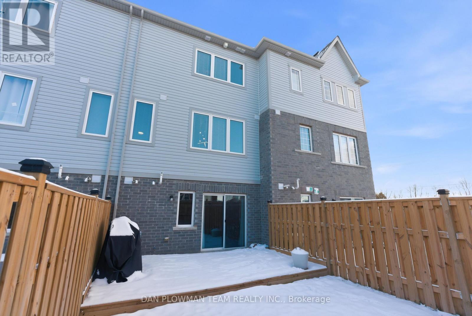 192 Honey Crisp Lane, Clarington, ON - Outdoor With Exterior