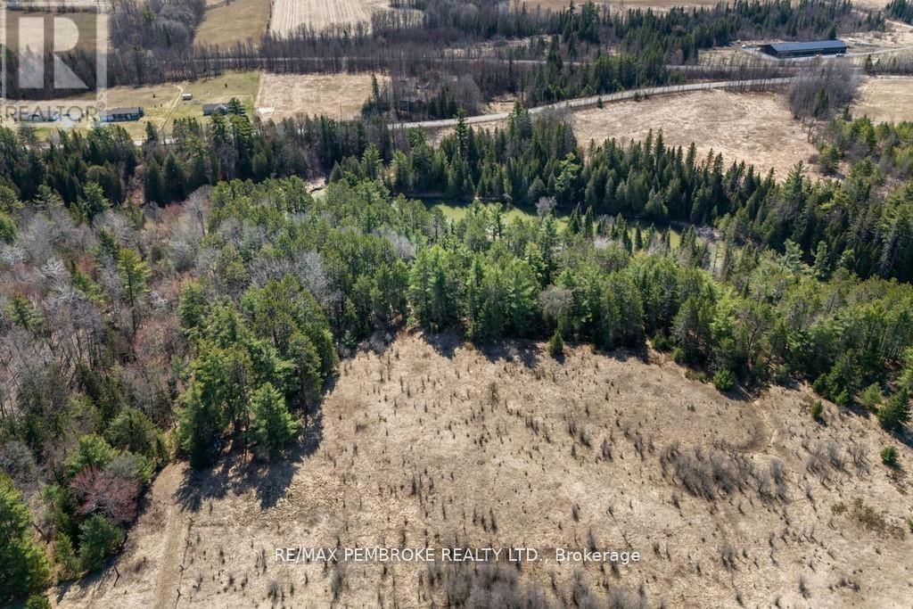 000 Humphries Road, Horton, ON