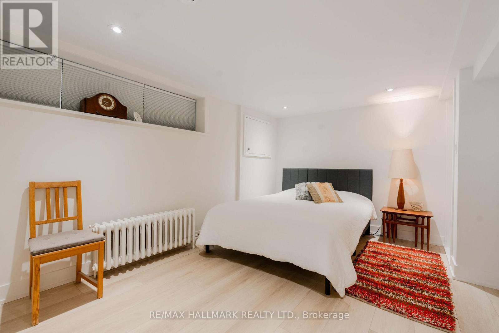 Bsmt - 44 Robertsfield Crescent, Toronto, ON - Indoor Photo Showing Bedroom