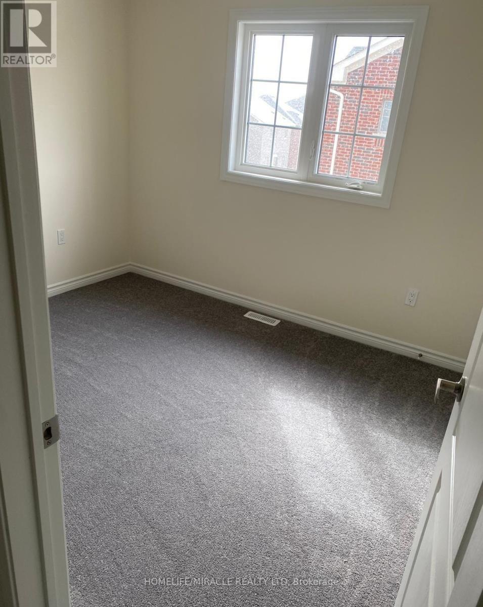 57 North Garden Boulevard, Scugog, ON - Indoor Photo Showing Other Room