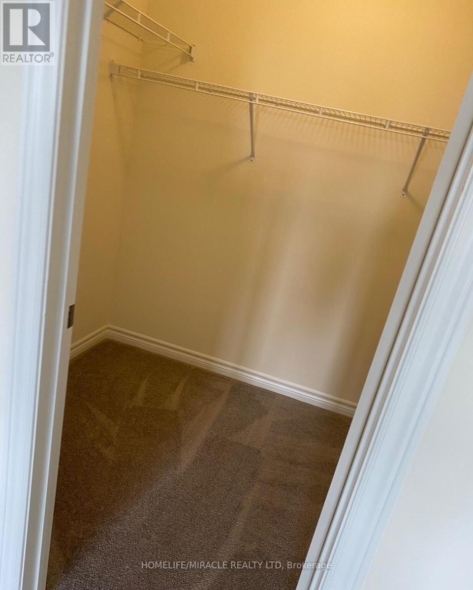 57 North Garden Boulevard, Scugog, ON - Indoor With Storage