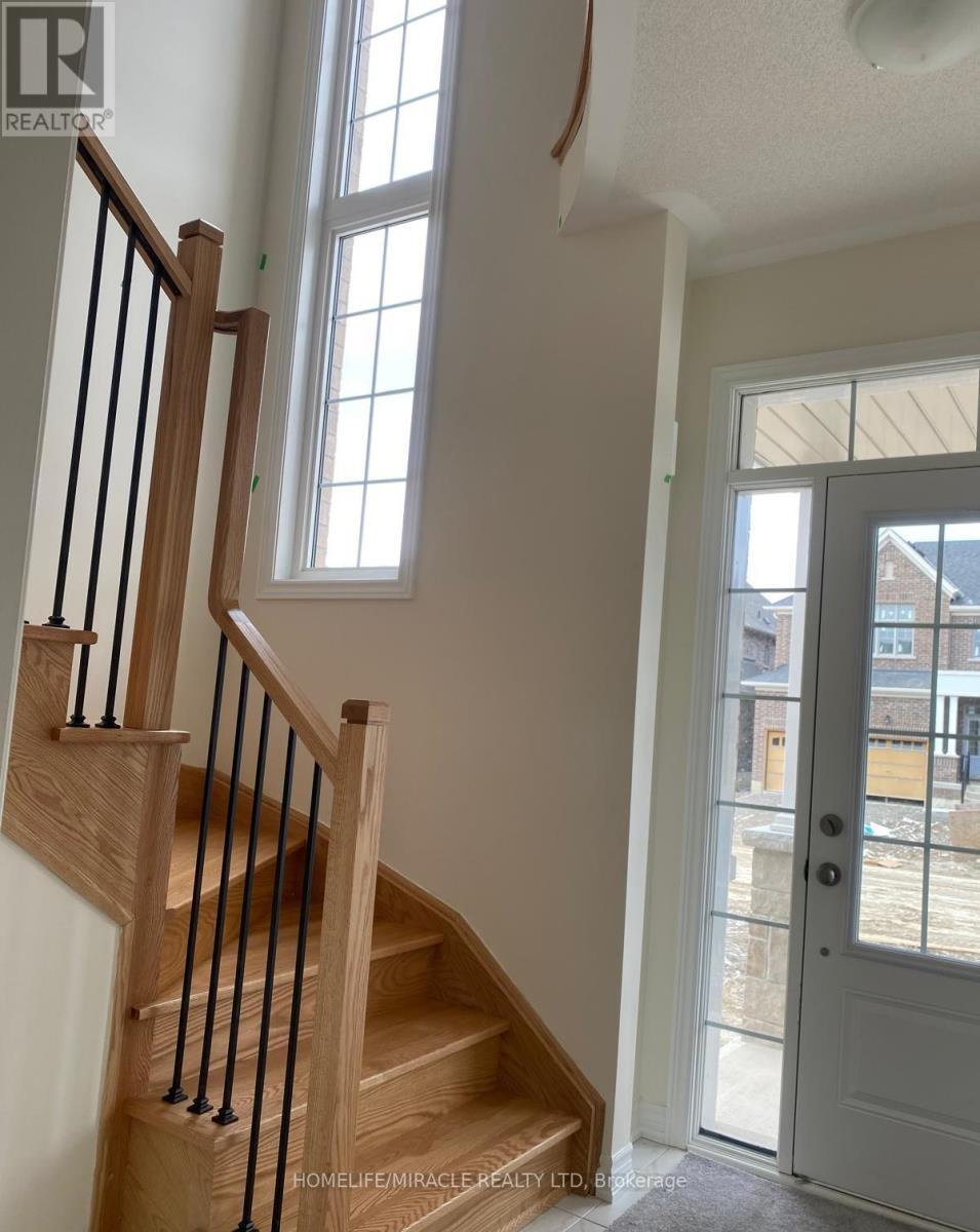 57 North Garden Boulevard, Scugog, ON - Indoor Photo Showing Other Room