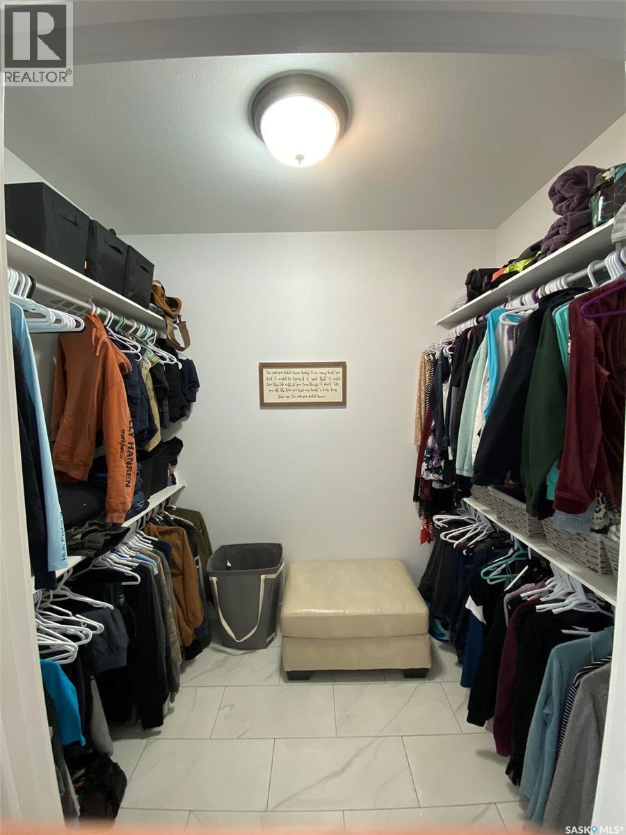 302 Coventry Crescent, Nipawin, SK - Indoor With Storage